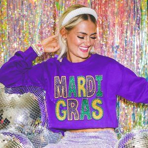 Mardi Gras Graphic Tee - Boutique